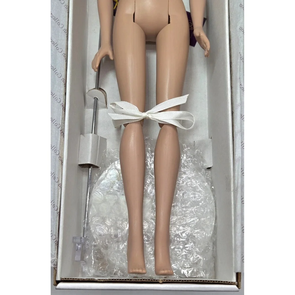 Tonner-Tyler Wentworth 16" NUDE Doll "Absolutely Aspen Sydney" (As shown) - Picture 7 of 16